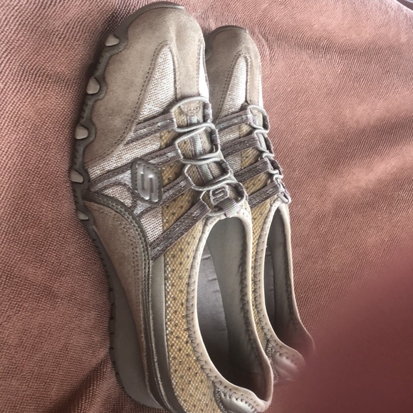 Sketchers casual shoe - Picture 2 of 5